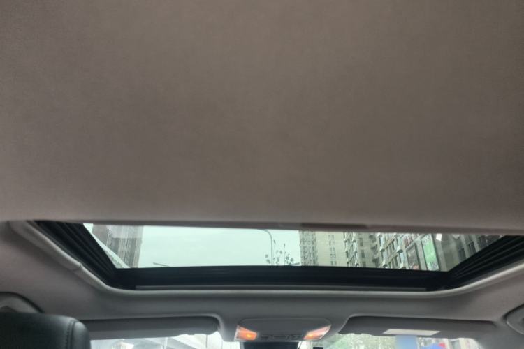 Used Toyota RAV4 2021 2.0L CVT Two-Wheel Drive Fashion Edition Headliner