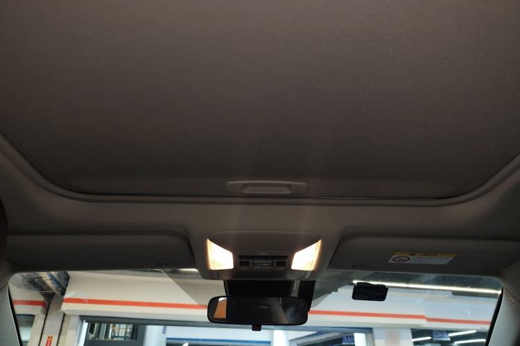 Used Toyota RAV4 2021 Dual-Engine 2.5L E-CVT Four-Wheel Drive Elite PLUS Edition Headliner