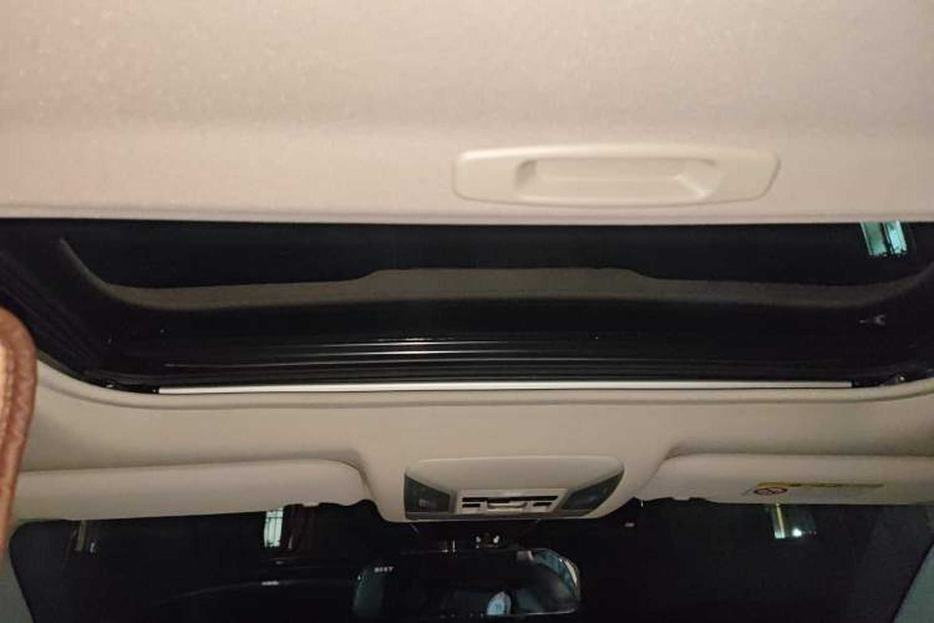 Used Toyota RAV4 2021 2.0L CVT 4x4 Trend Edition Headliner