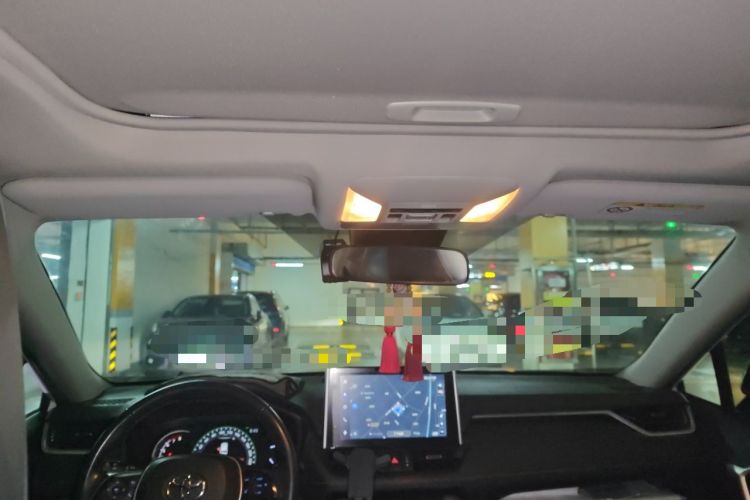 Used Toyota RAV4 2021 2.0L CVT Two-Wheel Drive Fashion PLUS Edition Headliner