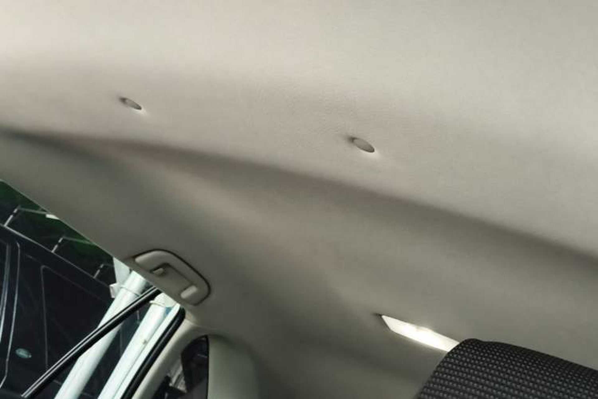 Used Toyota RAV4 2021 2.0L CVT Two-Wheel Drive Urban Edition Headliner