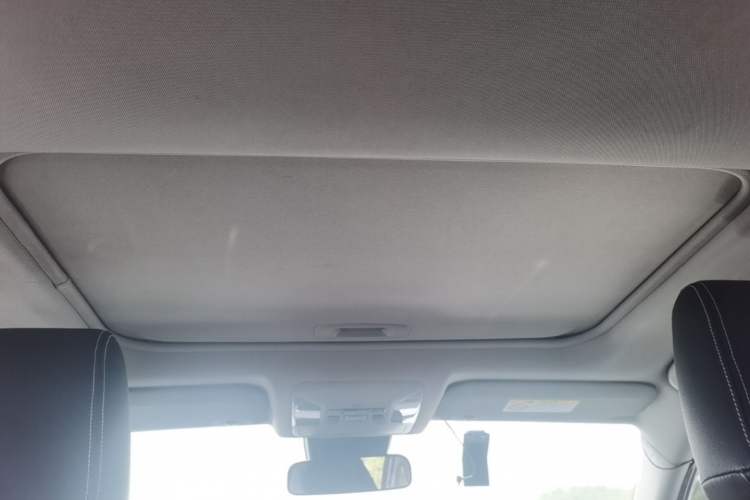 Used Toyota RAV4 2021 2.0L CVT Two-Wheel Drive Fashion PLUS Edition Headliner