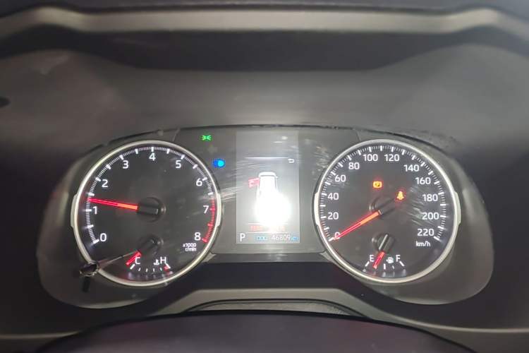 Used Toyota RAV4 2021 2.0L CVT Two-Wheel Drive Urban Edition Instrument Cluster