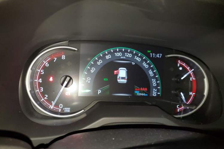Used Toyota RAV4 2021 2.0L CVT Two-Wheel Drive Fashion Edition Instrument Cluster