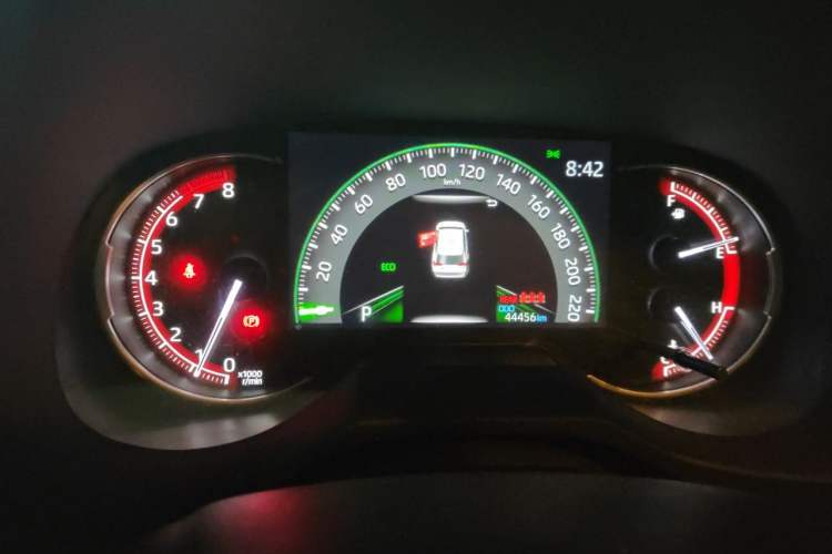 Used Toyota RAV4 2021 2.0L CVT Two-Wheel Drive Fashion PLUS Edition Instrument Cluster