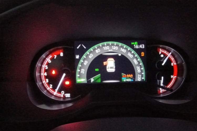 Used Toyota RAV4 2021 2.0L CVT Two-Wheel Drive Fashion Edition Instrument Cluster