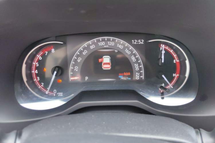 Used Toyota RAV4 2021 2.0L CVT Two-Wheel Drive Fashion PLUS Edition Instrument Cluster