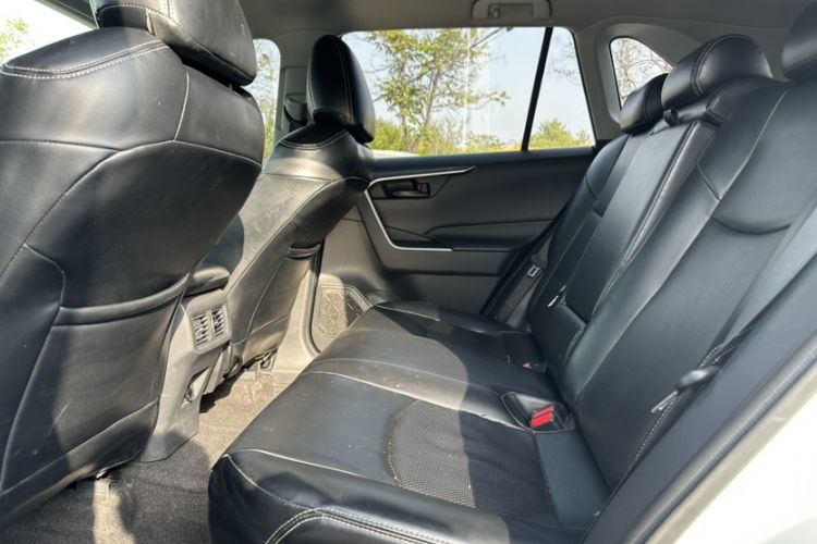 Used Toyota RAV4 2021 2.0L CVT Two-Wheel Drive Urban Edition Interior 1