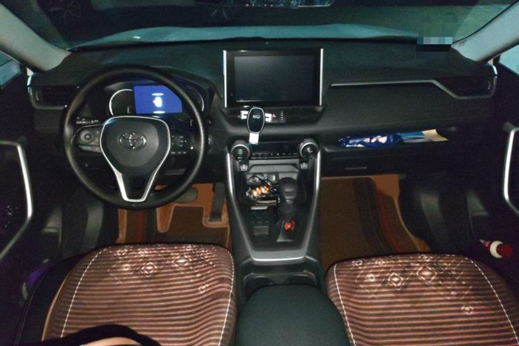 Used Toyota RAV4 2021 2.0L CVT 4x4 Trend Edition Interior 2