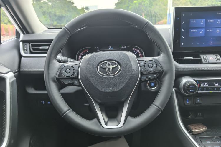 Used Toyota RAV4 2021 2.0L CVT 4x4 Style PLUS Edition Interior 5