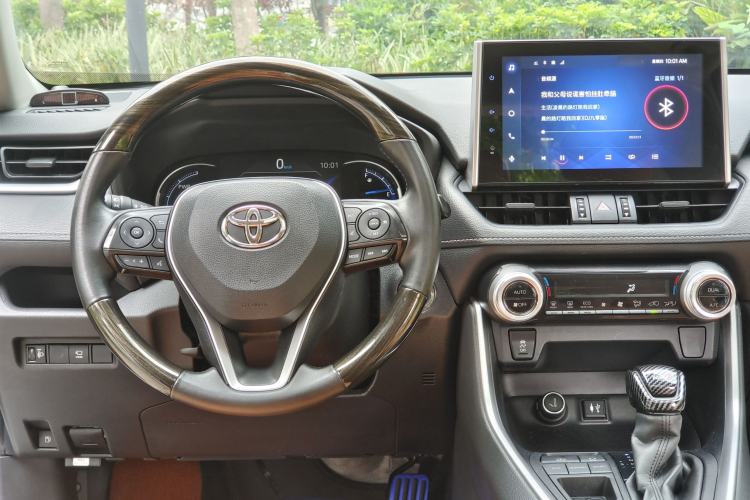 Used Toyota RAV4 2021 Dual-Engine 2.5L E-CVT Two-Wheel Drive Elite Edition Interior 9