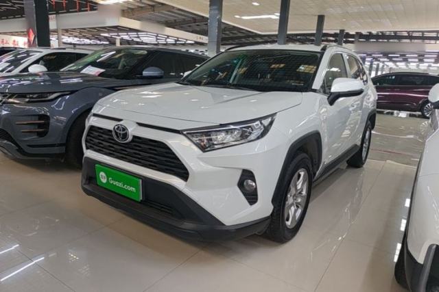 Toyota RAV4 2021 2.0L CVT Two-Wheel Drive Urban Edition usado