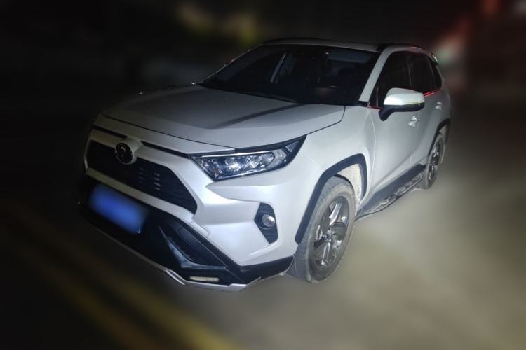 Toyota RAV4 2021 2.0L CVT Two-Wheel Drive Fashion Edition с пробегом Guazi used car, China used car export, Used car for sale, Used cars, Cheapest cars for sale