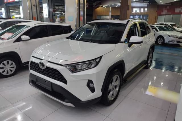 Used Toyota RAV4 2021 2.0L CVT Two-Wheel Drive Fashion PLUS Edition