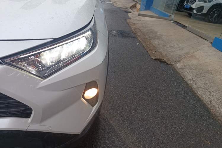 Used Toyota RAV4 2021 2.0L CVT Two-Wheel Drive Fashion Edition Left Front Headlight