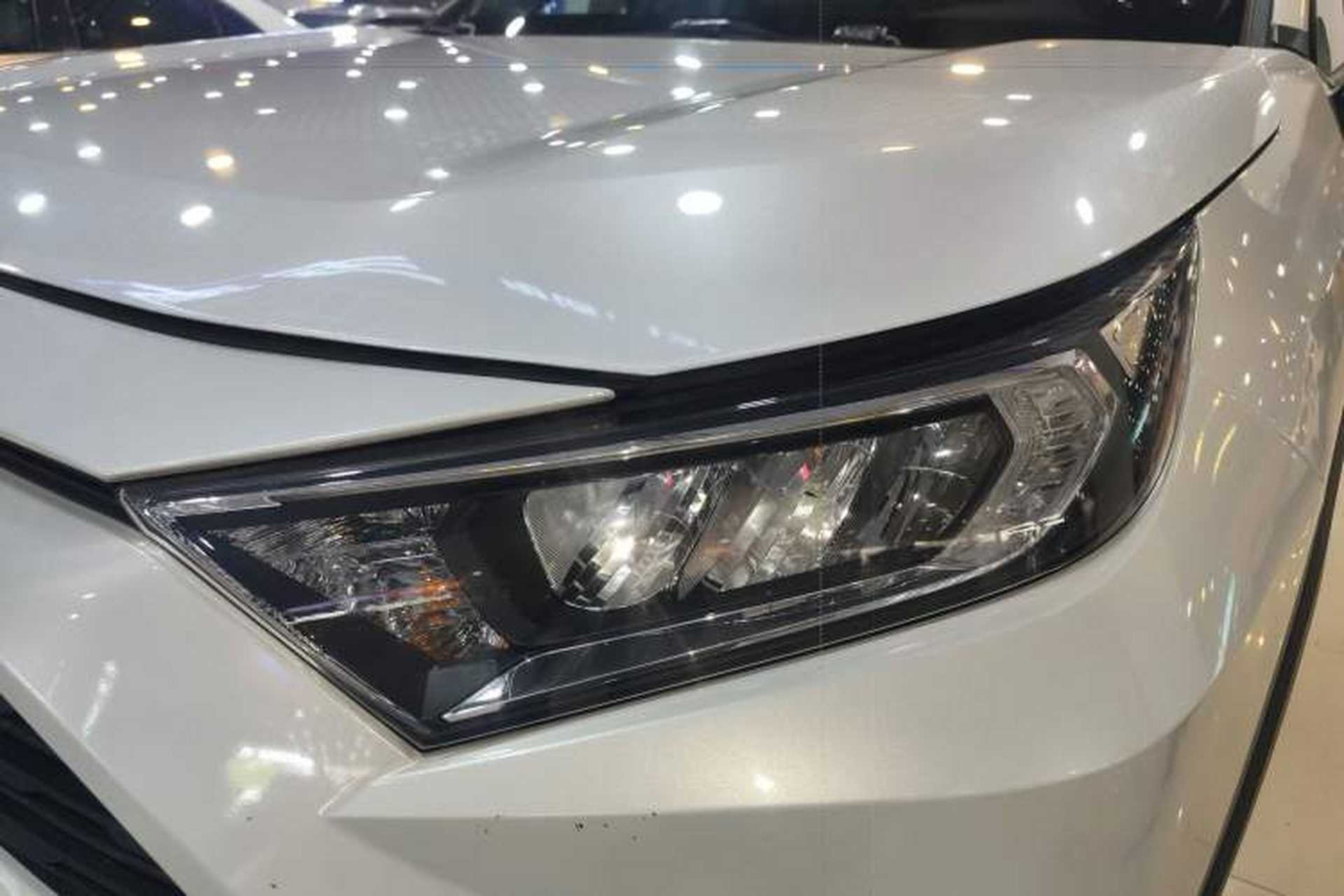 Used Toyota RAV4 2021 2.0L CVT Two-Wheel Drive Urban Edition Left Front Headlight
