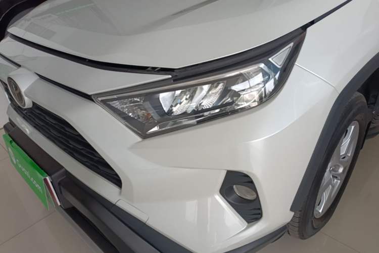 Used Toyota RAV4 2021 2.0L CVT Two-Wheel Drive Urban Edition Left Front Headlight