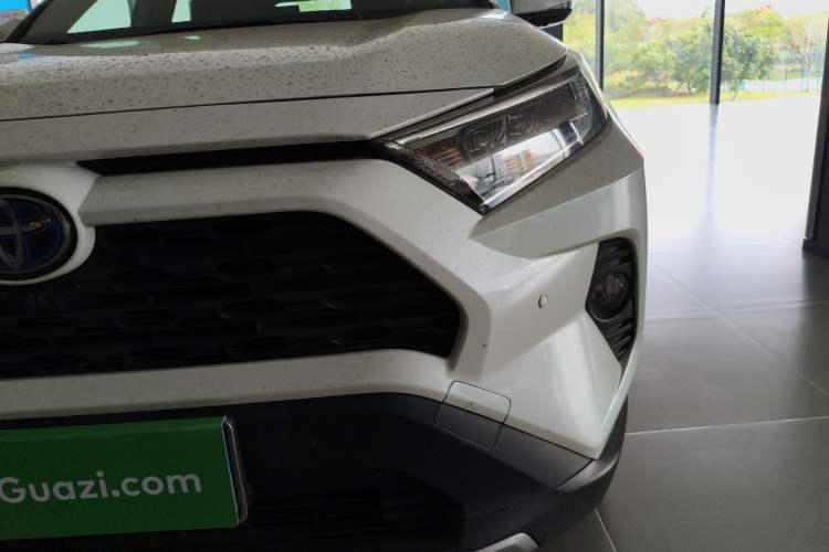 Used Toyota RAV4 2021 Dual-Engine 2.5L E-CVT Two-Wheel Drive Elite Edition Left Front Headlight
