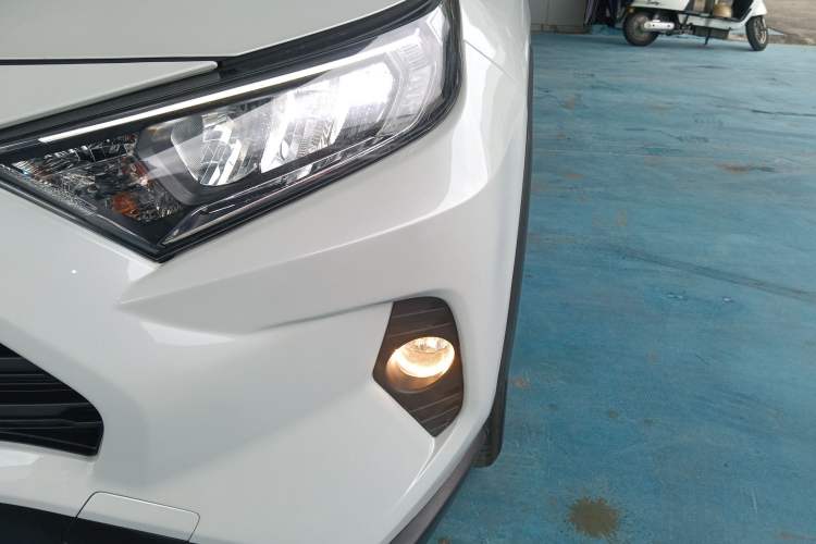 Used Toyota RAV4 2021 2.0L CVT Two-Wheel Drive Fashion PLUS Edition Left Front Headlight
