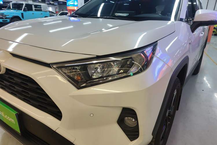 Used Toyota RAV4 2021 Dual-Engine 2.5L E-CVT Four-Wheel Drive Elite PLUS Edition Left Front Headlight