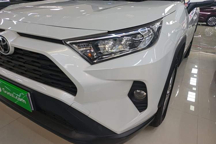 Used Toyota RAV4 2021 2.0L CVT Two-Wheel Drive Urban Edition Left Front Headlight
