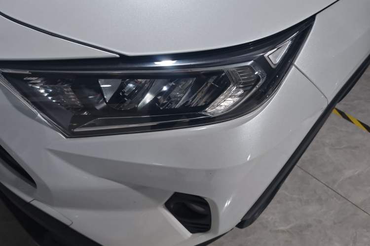 Used Toyota RAV4 2021 2.0L CVT Two-Wheel Drive Fashion Edition Left Front Headlight