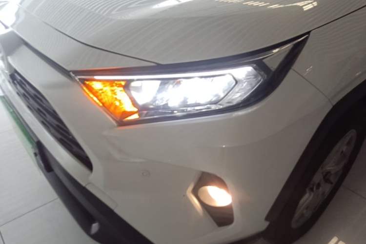 Used Toyota RAV4 2021 2.0L CVT Two-Wheel Drive Fashion Edition Left Front Headlight