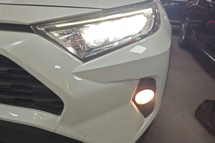 Used Toyota RAV4 2021 2.0L CVT Two-Wheel Drive Fashion PLUS Edition Left Front Headlight