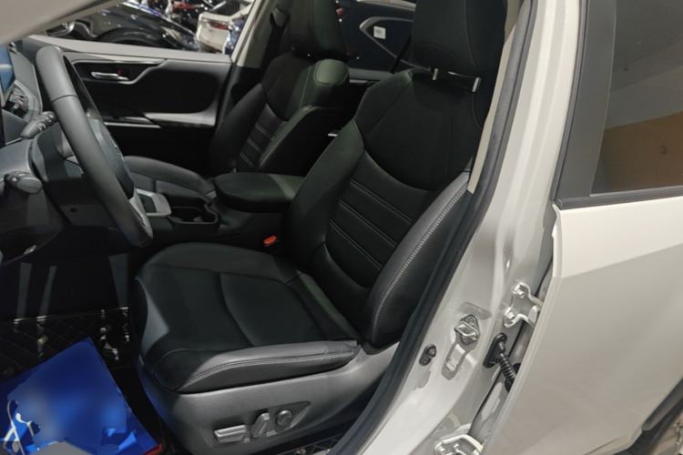 Used Toyota RAV4 2021 2.0L CVT Two-Wheel Drive Fashion PLUS Edition Left Front Seat