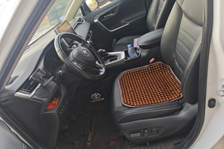 Used Toyota RAV4 2021 2.0L CVT Two-Wheel Drive Fashion PLUS Edition Left Front Seat