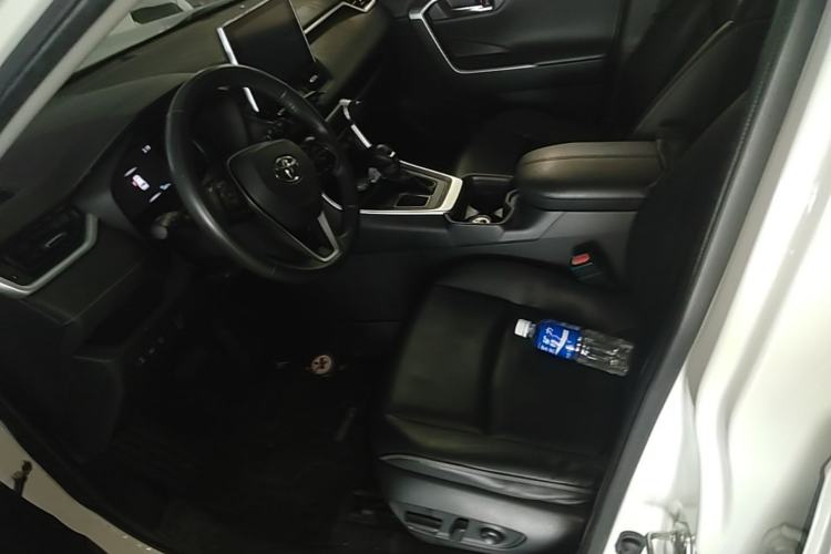 Used Toyota RAV4 2021 2.0L CVT Two-Wheel Drive Fashion PLUS Edition Left Front Seat