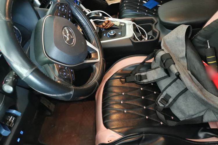 Used Toyota RAV4 2021 Dual-Engine 2.5L E-CVT Four-Wheel Drive Elite PLUS Edition Left Front Seat