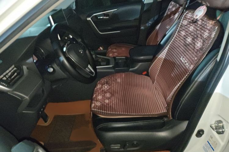 Used Toyota RAV4 2021 2.0L CVT 4x4 Trend Edition Left Front Seat