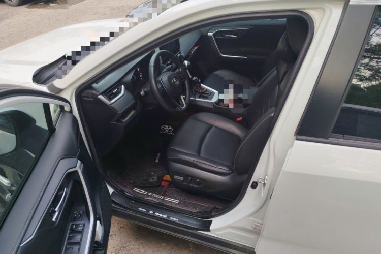 Used Toyota RAV4 2021 2.0L CVT Two-Wheel Drive Fashion PLUS Edition Left Front Seat