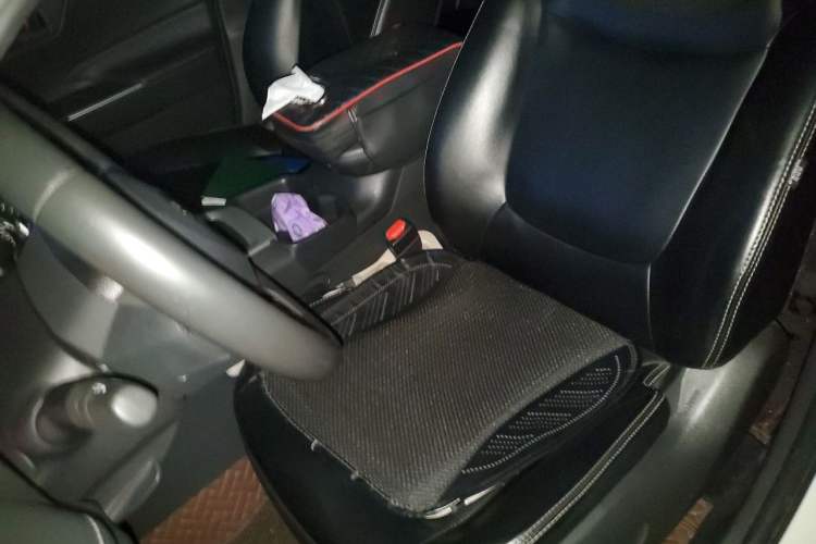 Used Toyota RAV4 2021 2.0L CVT Two-Wheel Drive Fashion Edition Left Front Seat