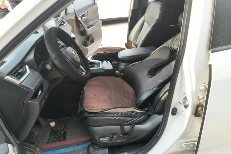Used Toyota RAV4 2021 Dual-Engine 2.5L E-CVT Two-Wheel Drive Elite Edition Left Front Seat