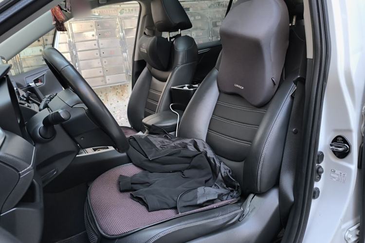 Used Toyota RAV4 2021 2.0L CVT Two-Wheel Drive Fashion PLUS Edition Left Front Seat