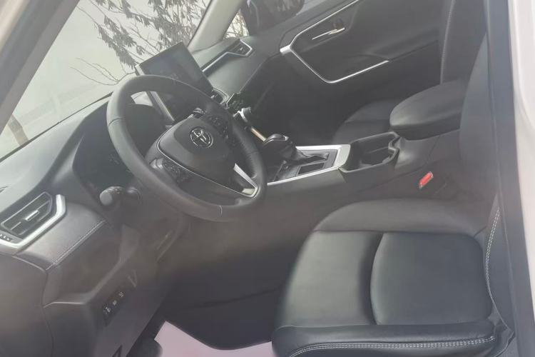 Used Toyota RAV4 2021 2.0L CVT Two-Wheel Drive Fashion PLUS Edition Left Front Seat