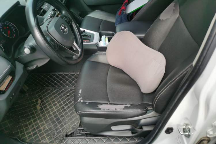 Used Toyota RAV4 2021 2.0L CVT Two-Wheel Drive Urban Edition Left Front Seat
