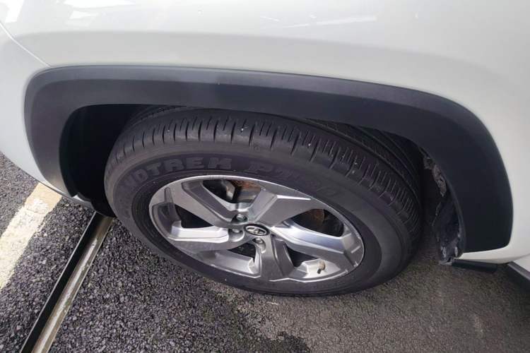 Used Toyota RAV4 2021 2.0L CVT Two-Wheel Drive Fashion PLUS Edition Left Front Wheel Hub