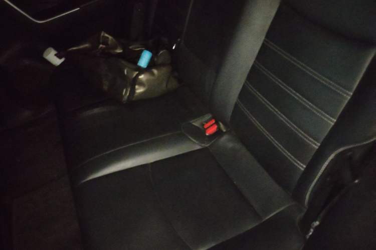 Used Toyota RAV4 2021 2.0L CVT Two-Wheel Drive Fashion PLUS Edition Left Rear Seat