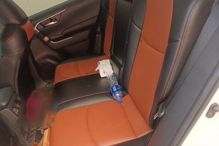 Used Toyota RAV4 2021 2.0L CVT Two-Wheel Drive Fashion Edition Left Rear Seat
