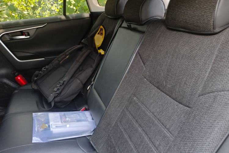 Used Toyota RAV4 2021 2.0L CVT Two-Wheel Drive Fashion PLUS Edition Left Rear Seat