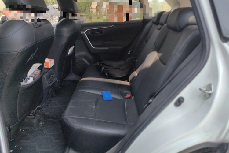 Used Toyota RAV4 2021 2.0L CVT Two-Wheel Drive Urban Edition Left Rear Seat