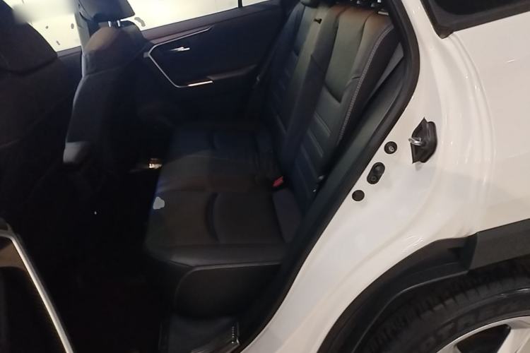 Used Toyota RAV4 2021 2.0L CVT 4x4 Style PLUS Edition Left Rear Seat