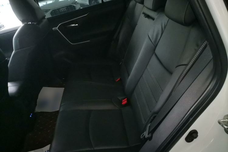 Used Toyota RAV4 2021 2.0L CVT 4x4 Style PLUS Edition Left Rear Seat