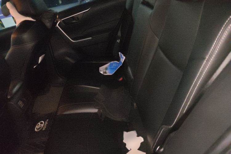 Used Toyota RAV4 2021 2.0L CVT Two-Wheel Drive Urban Edition Left Rear Seat