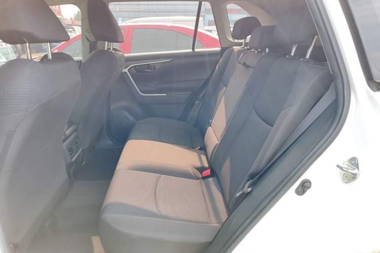Used Toyota RAV4 2021 2.0L CVT Two-Wheel Drive Urban Edition Left Rear Seat
