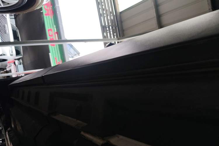 Used Toyota RAV4 2021 2.0L CVT 4x4 Trend Edition Left Side Sill