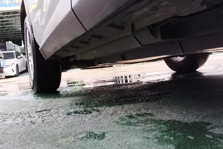 Used Toyota RAV4 2021 2.0L CVT Two-Wheel Drive Urban Edition Left Side Sill